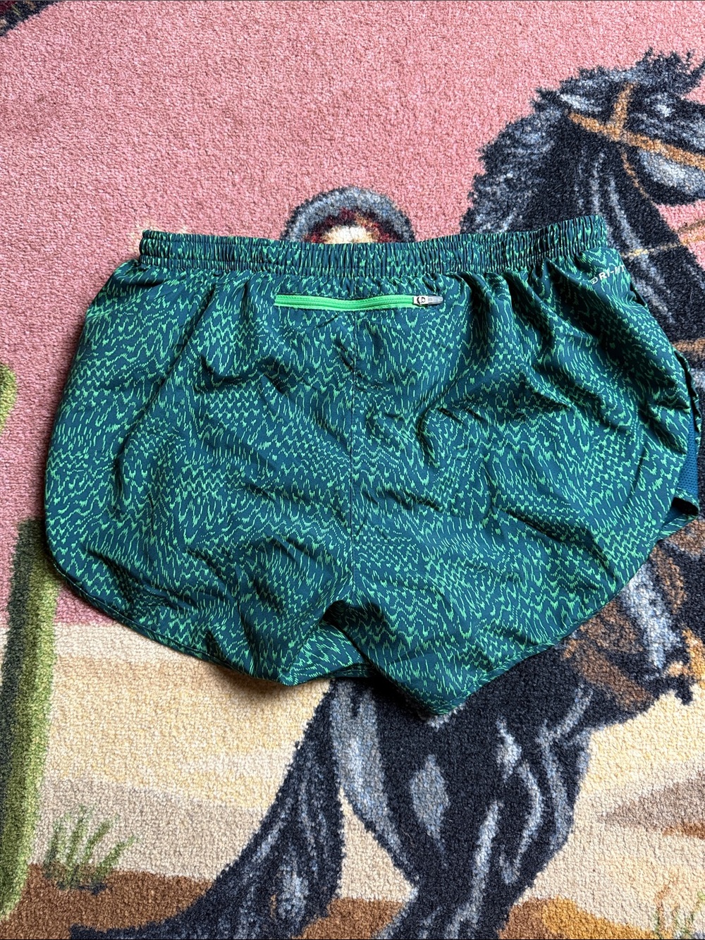 NIKE RUNNING SHORTS - Picture 2 of 12